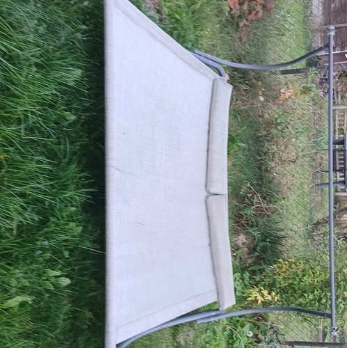 Hängeliege hängend mit